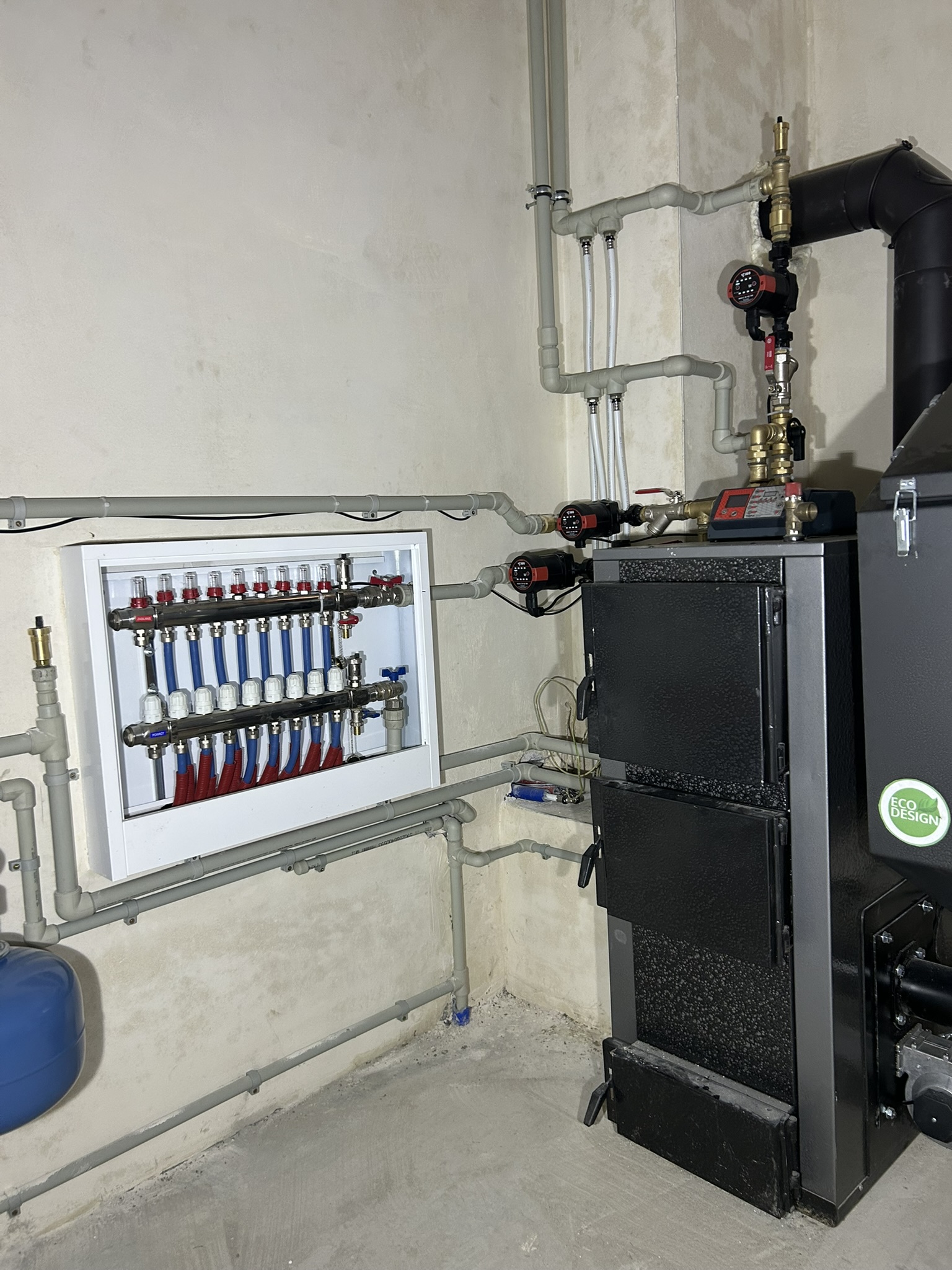 Kotłownia eko-groszek + rozdzielacz podłogowy
